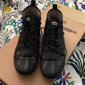 Waterproof Hightop Keds